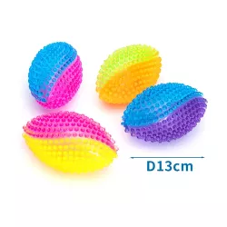 Świecąca piłka do rugby 13cm gryzak z wypustkami do czyszczenia zębów - 8719138051106