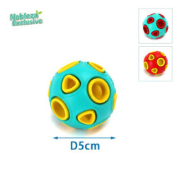 Nobleza Exclusive zabawka w kształcie piłki z dozownikiem - 8719138185917