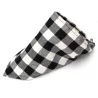 Trójkątny szalik 60x20cm chusta w kratę modny dodatek dla psa lub kota - 8719138226924