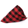 Trójkątny szalik 60x20cm chusta w kratę modny dodatek dla psa lub kota - 8719138226924