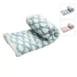 Koc 100x80cm ciepły włochacz dla psa lub kota z wzorem w chmurki roz L - 8719138072651