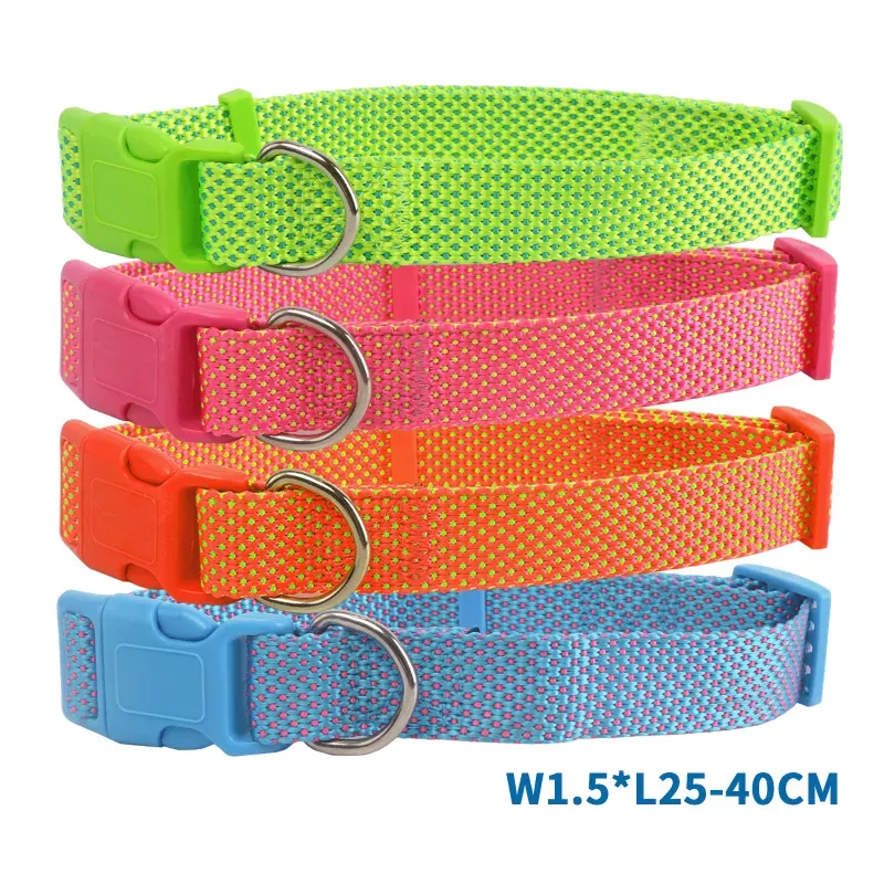 Obroża dla psa, imitacja nylonu, kropkowana, rozmiar M - 8719138036295