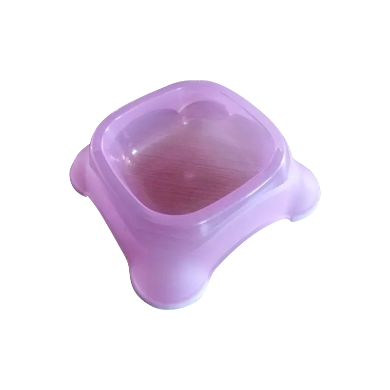 Miska plastikowa dla psa i kota na nóżkach 17,5cm - 8719138000685