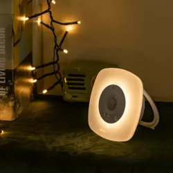 Lampka nocna LED ciepła z czujnikiem ruchu dnia i nocy ładowana z USB - 8433325220594